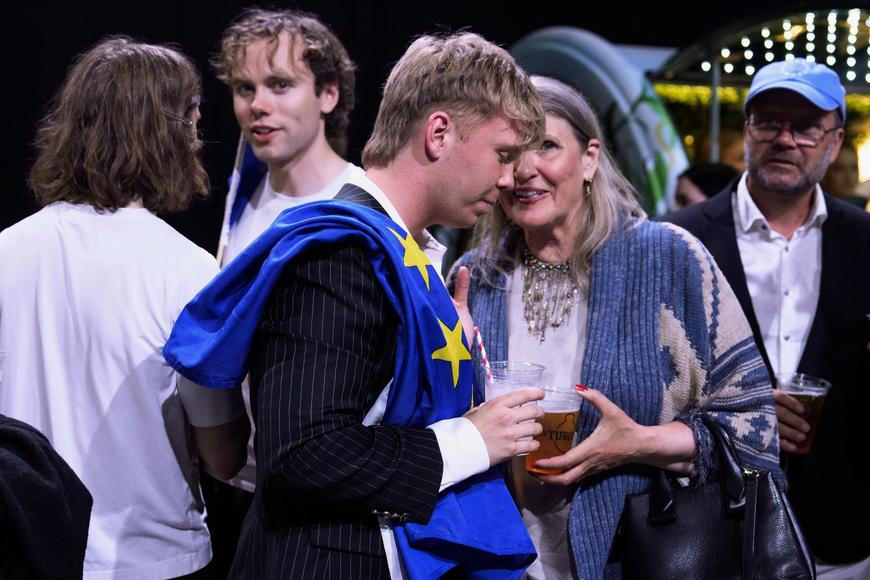 Ani Trumpovy výhrůžky nepřebily obavy z Bruselu. Proč Islanďané odmítli EU?