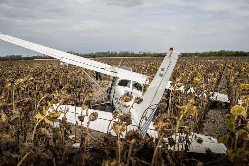 Neuvěřitelný příběh: opilý muž ukradl letadlo, vyletěl k elektrárně. Startovaly gripeny