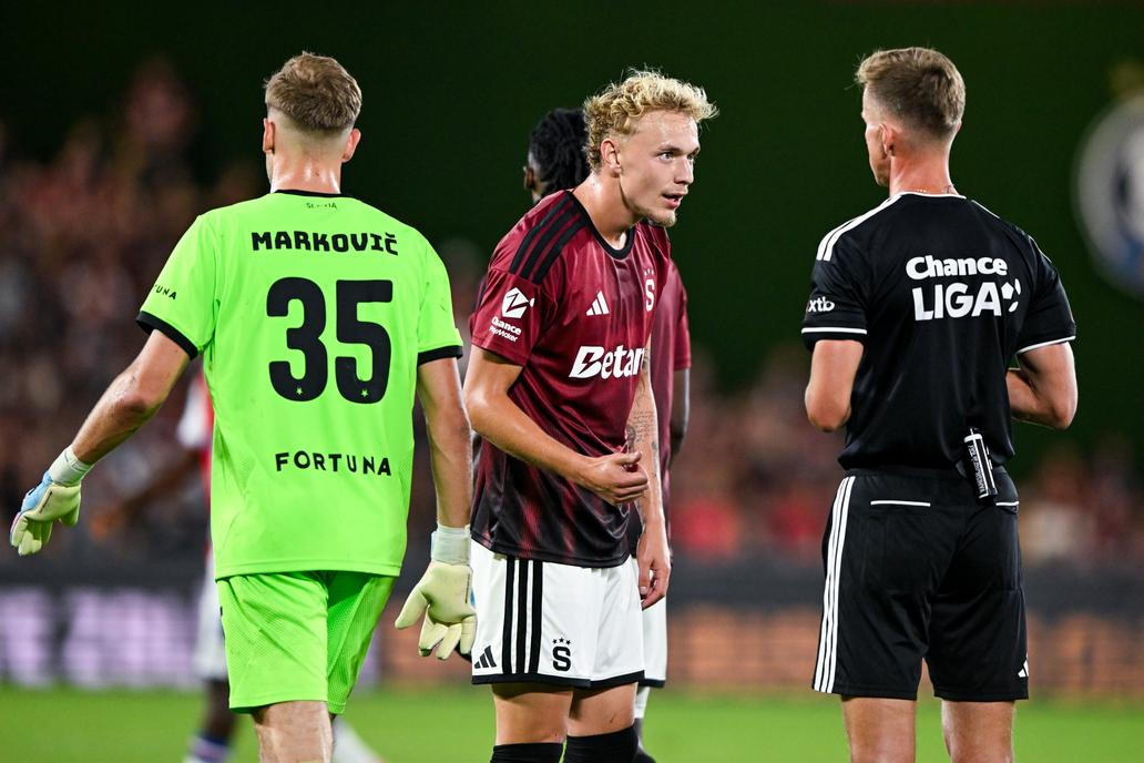 Sport-fotbal-první-6. kolo-Sparta-Slavia-FASTPIX, 1. liga