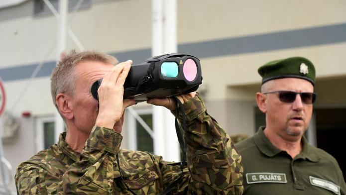 Latvian President Rimkevics visits Latvian-Belarussian border near Piedruja