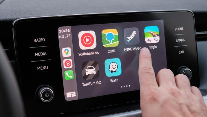 Close,Up,Mans,Hand,Select,The,Application,Of,Navigation,Or