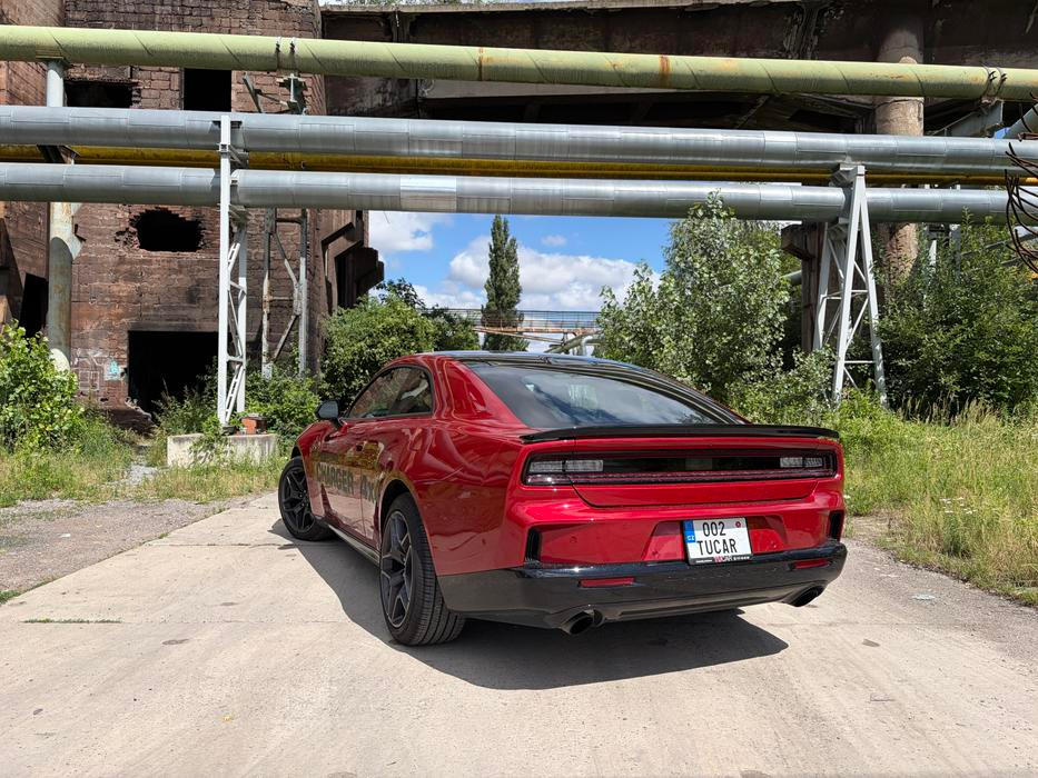 Dodge Charger Six Pack