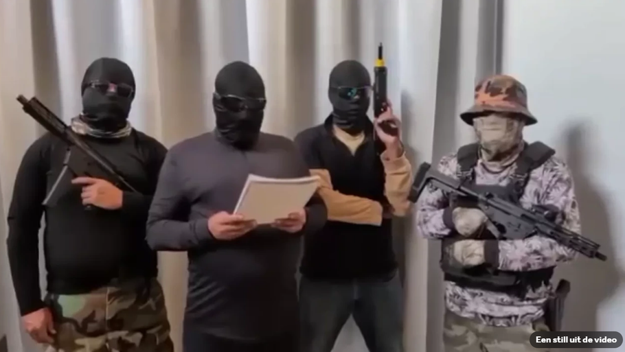 „Slibujeme vám, že zabijeme všechny, které máte rádi.“ Brutalita drogových gangů šokuje Nizozemsko. „Slibujeme vám, že zabijeme všechny, které máte rádi.“ Brutalita drogových gangů šokuje Nizozemsko.