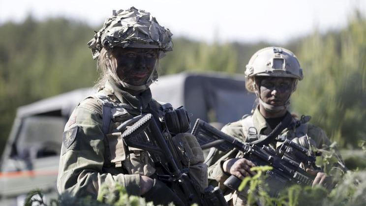 Cvičení NATO Saber Strike v Lotyšsku, Pobaltí.
