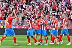 hráči FC Zbrojovka Brno, fotbalisté, sportovci, radost, gesto
