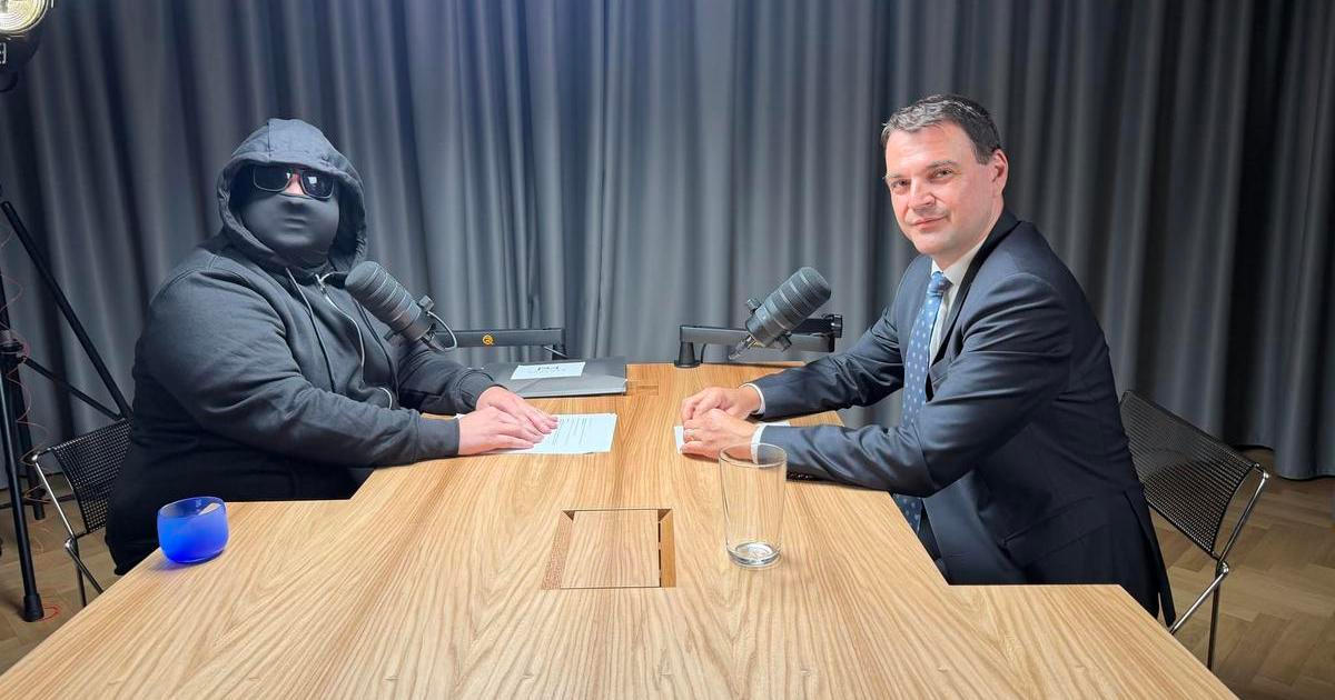 Vlezl Macinka do zákeřné pasti? Venku je fotka s „Pauknerem“, ministr vycítil malér