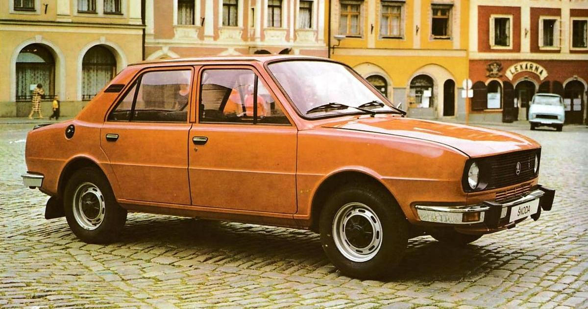Škoda 120 zachránila komunisty před ostudou. Původně místo ní mělo vzniknout úplně jiné auto