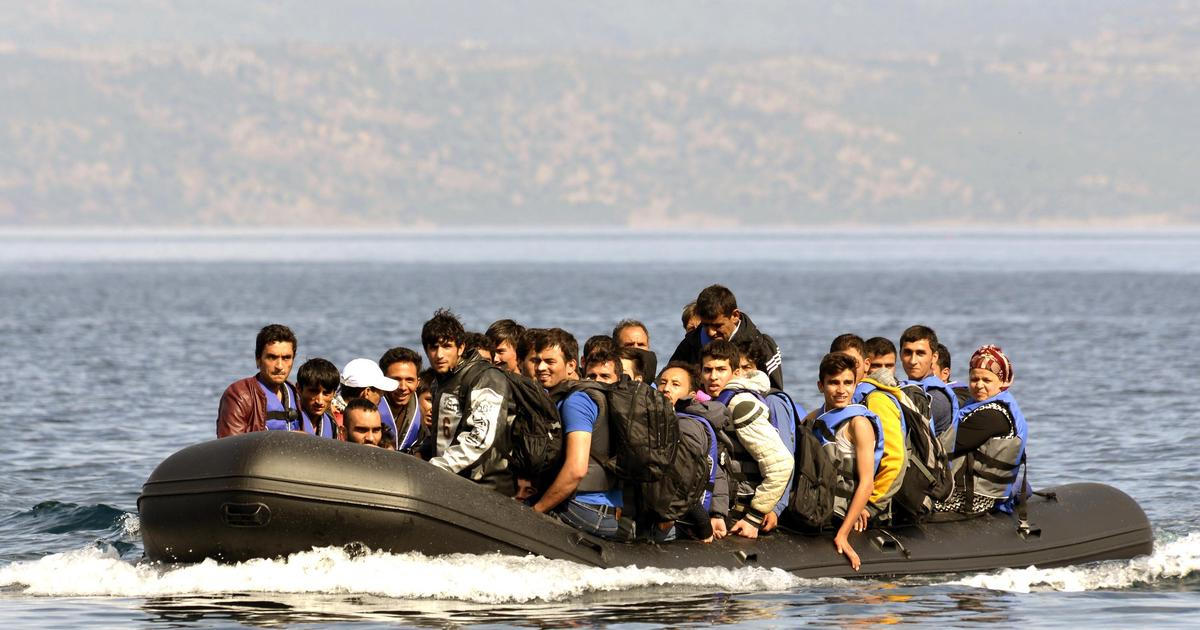 Pobřežní stráž zachránila loď s migranty, která byla měsíc na moři. Osmdesát se jich pohřešuje