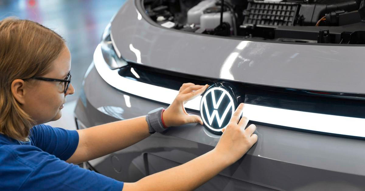 „Zabránili jsme nejhoršímu.“ Odbory otočily a schválily radikální plán na záchranu Volkswagenu