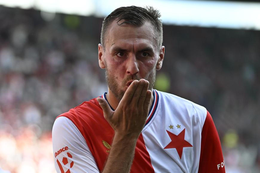 Bouřlivák Chorý se vrátil do sestavy a přispěl dvěma góly k výhře Slavie