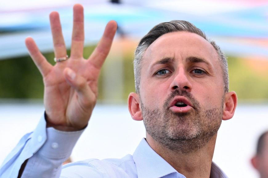 Musíme vést lépe boj s AfD, míní německý kancléř. Strana spěje k vítězství