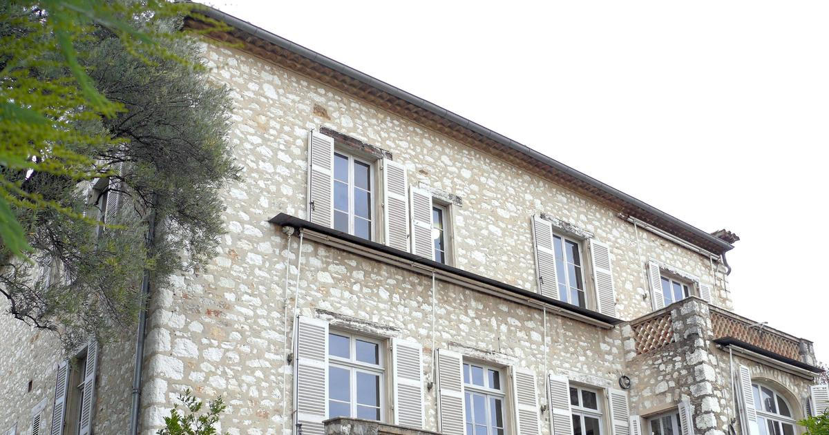 Po louverské loupeži další úder. Z muzea Renoira ve Francii zmizela díla za 218 milionů
