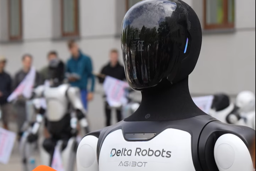 V Polsku poprvé protestovali roboti. Bili na poplach kvůli budoucnosti lidí
