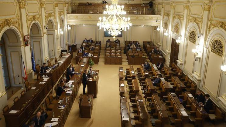 8. schůze Poslanecké sněmovny