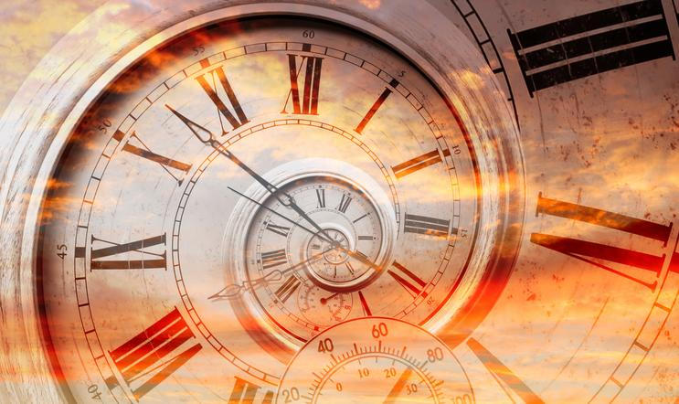 Double,Exposure,Of,Vintage,Style,Clock,And,Sunset,Sky.,Time