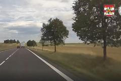Nebezpečné předjíždění