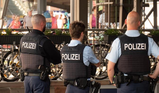 German,Police,Officers,On,Patrol,At,The,Train,Station