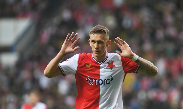 Wiktor Nowak, fotbalista, sportovec, gesto