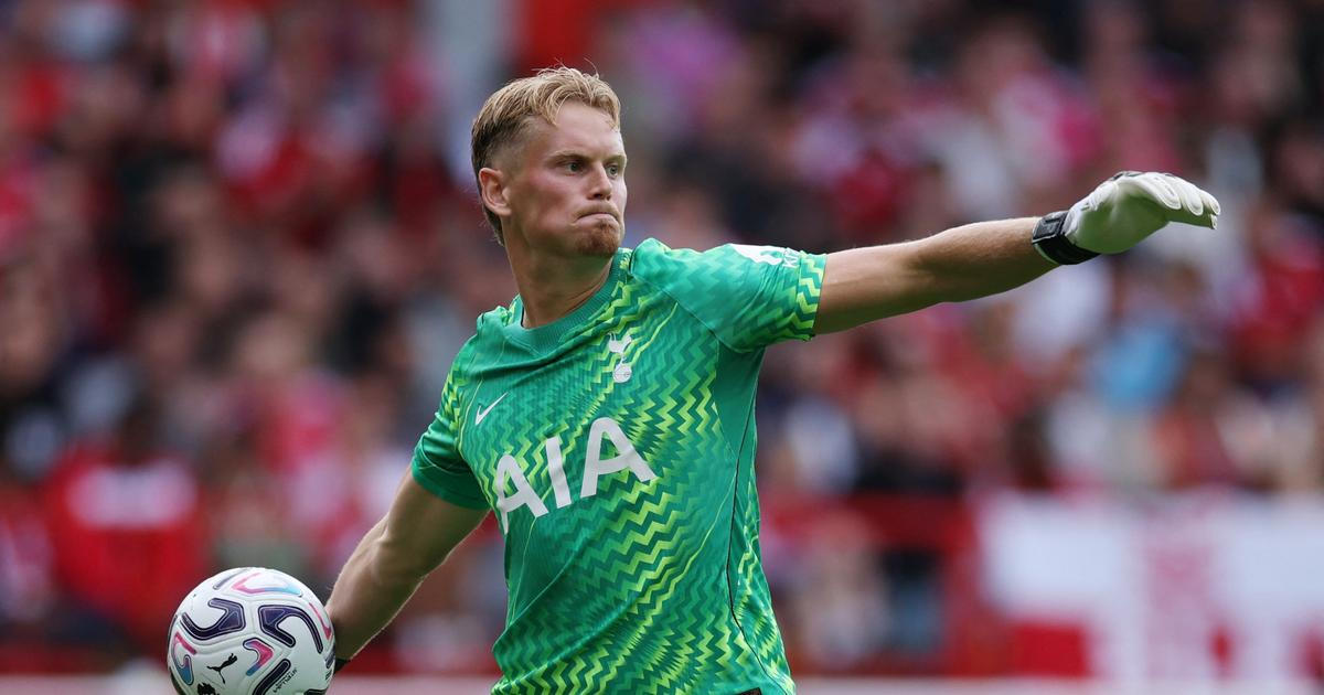 Kinský to zkazil záměrně, baví se v Anglii. Spurs terčem posměchu a nepochopení