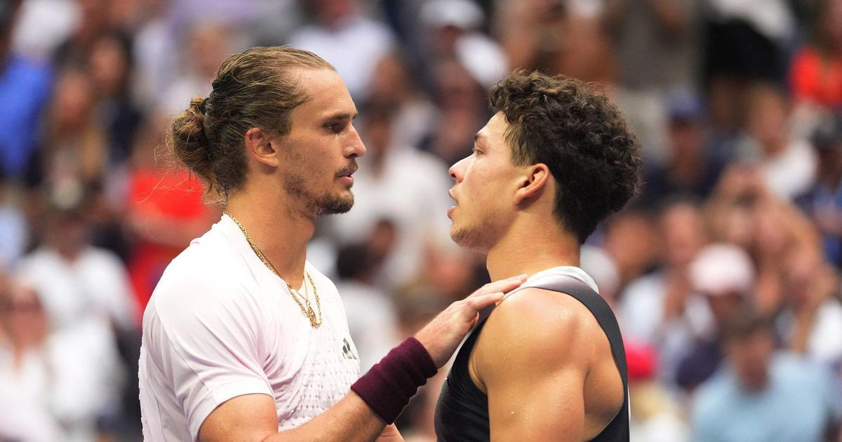Bizarní závěr US Open. Zverev netušil, že vyhrál, Američané znovu ostrouhali