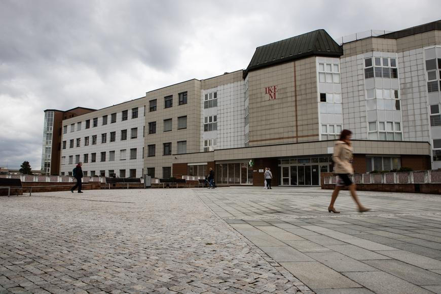 Porušovali zákony i vlastní předpisy. Kontrola v IKEM zjistila vážné nedostatky