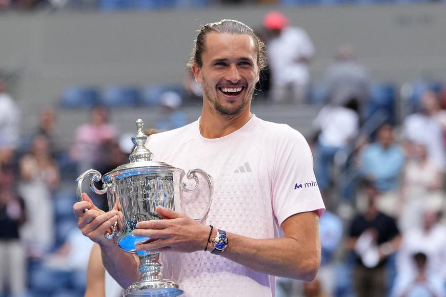Zakažte to, sílí tlak. „Nudný a otravný“ Zverev dráždí, za příklad dávají Siniakovou
