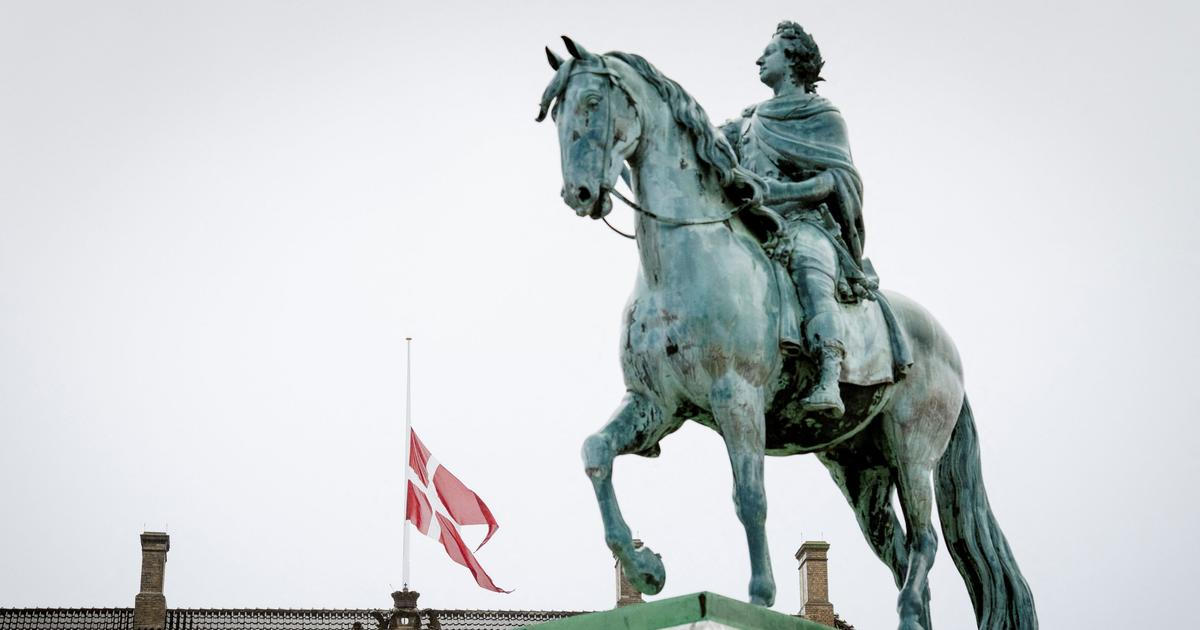Ruská fregata světlicemi těsně minula dánský vojenský vrtulník, uvedla Kodaň