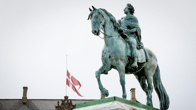 Amalienborg Palace flies at half-mast in Copenhagen