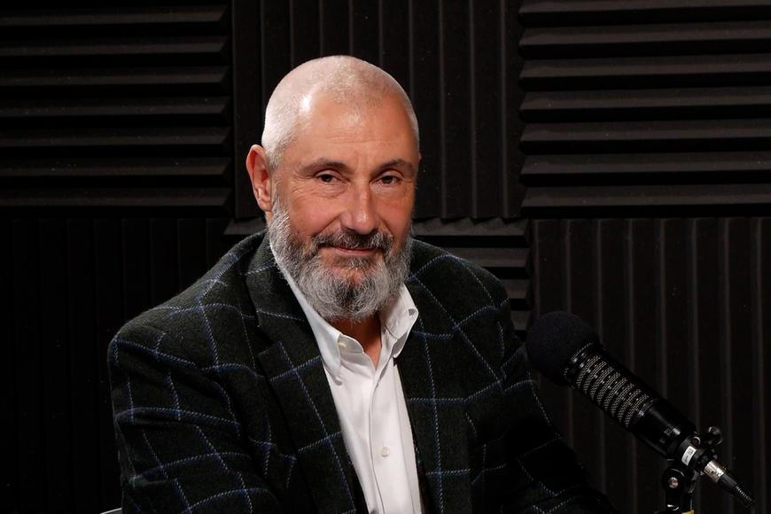 Rvačka ze studií rovná se vyhazov. Právník varuje před zákonem, zastal se Decroix
