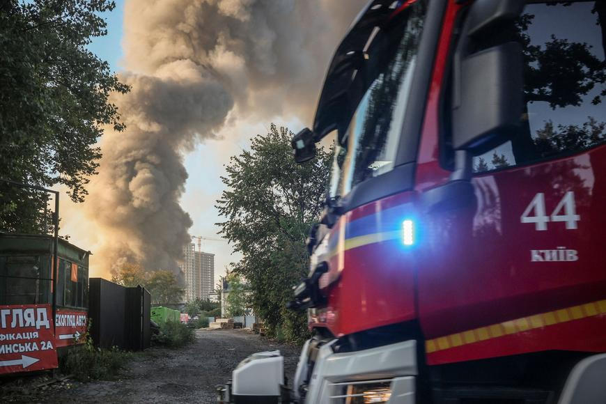 Ruský dronový útok na autobus zabil pět lidí, sedm dalších zranil