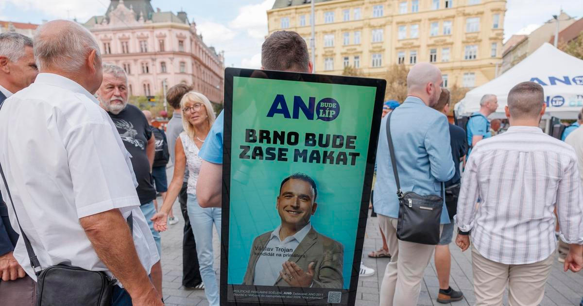 Tohle by se Babišovi asi nelíbilo. Kandidát ANO na primátora má obří počet funkcí