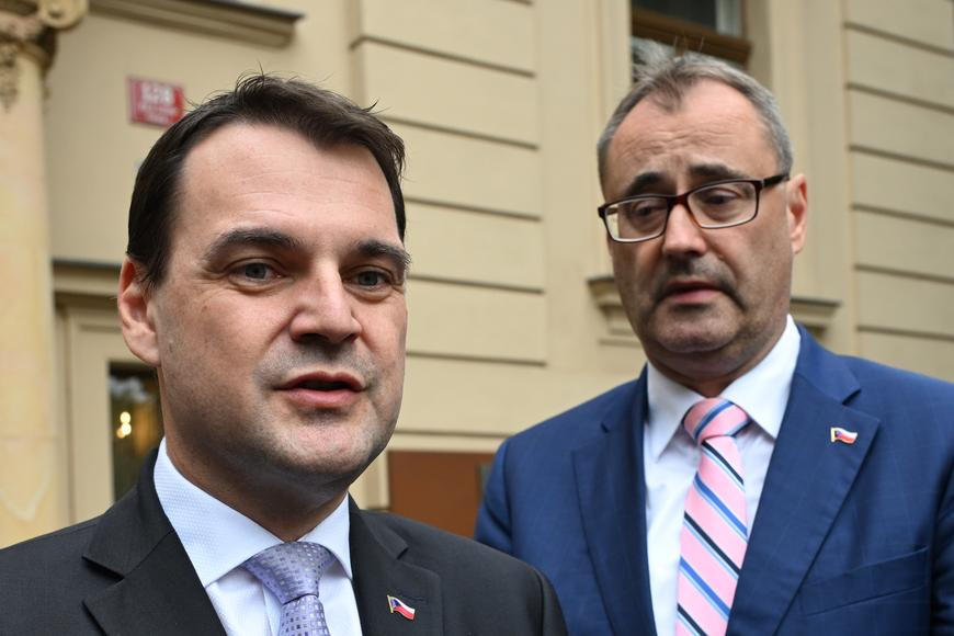 Pohlídali jsme Babiše. Motoristé řekli, jak klesne sekera v rozpočtu na příští rok