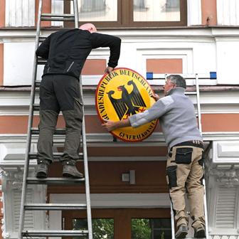 Russia closes German consulate in St. Petersburg