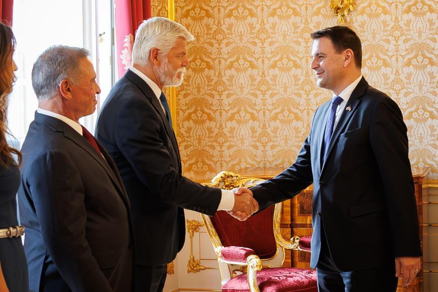 Macinka se po měsících ukázal na Hradě. „Nemám s ním co řešit,“ řekl o Pavlovi