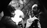 Ještě během studií na DAMU dostala Daniela Kolářová svoji první roli ve filmu. Hynek Bočan ji v roce 1967 obsadil do páralovské adaptace Soukromé vichřice. Na snímku s Josefem Somrem.
