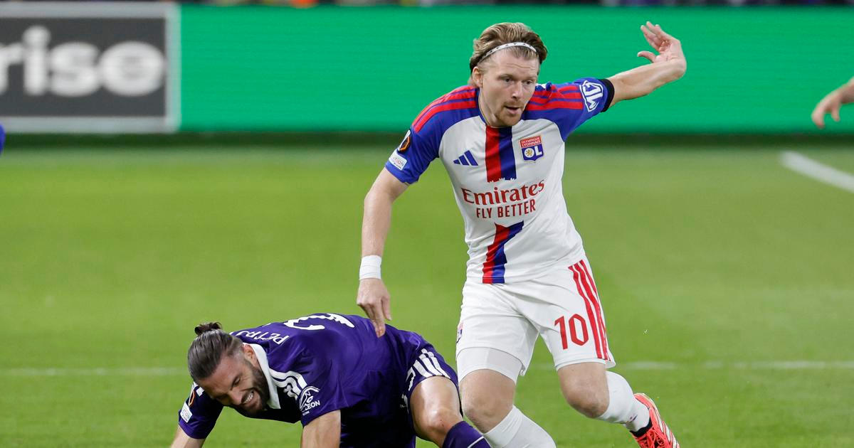Šulc přispěl k demolici proti Rennes. Jeho Lyon v lize nadále šlape bez porážky