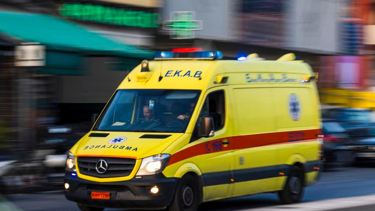 Greece,Korfu,Korfu,2025-06-06,A,Yellow,Mercedes-benz,Sprinter,Ambulance,From
