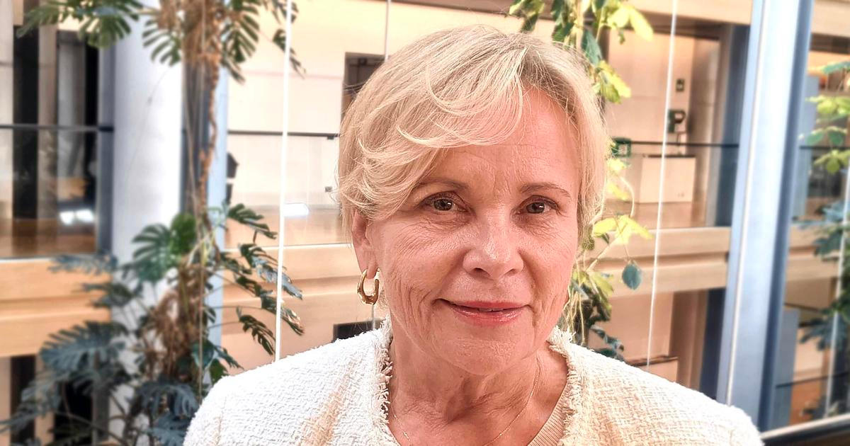 "Před Putinem jsme varovali, vy jste se smáli," praží Západ politička z malé země