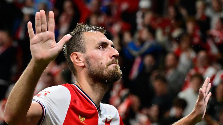Útočník Slavie Tomáš Chorý je jedním z hráčů, který se novému trenérovi reprezentace omluvil kvůli zranění.