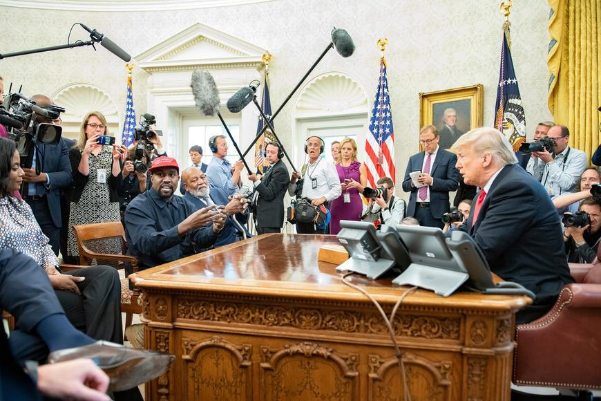První státní televize v USA? Trump spustil vlastní vysílání, ihned po spuštění bylo terčem kritiky