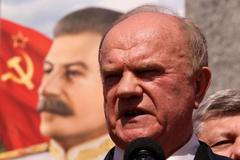 FILE PHOTO: Gennady Zyuganov, leader of Russia's Communist party, attends a May Day rally in Moscow