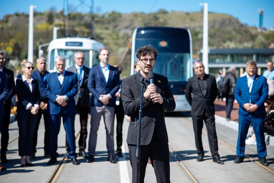 Slavnostní otevření Dvoreckého mostu, Adam Scheinherr