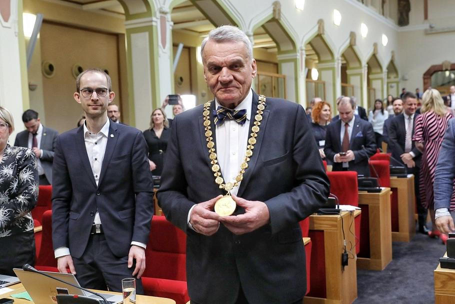Dosluhující pražský primátor Bohuslav Svoboda (ODS) Primátor Prahy Bohuslav Svoboda