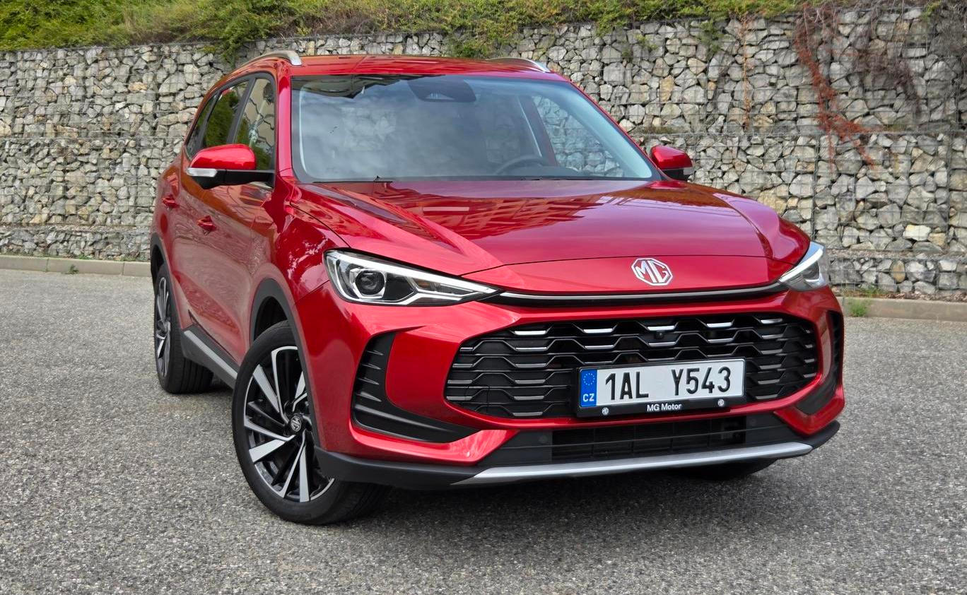 Otestovali jsme druhou generaci MG ZS s hybridním pohonem.