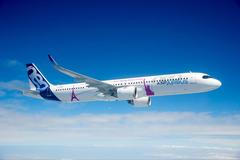 Letoun Airbus A321 NEO, nejmodernější stroj evropské letecké korporace. u některých strojů teď letečtí inženýři našli technické závady.