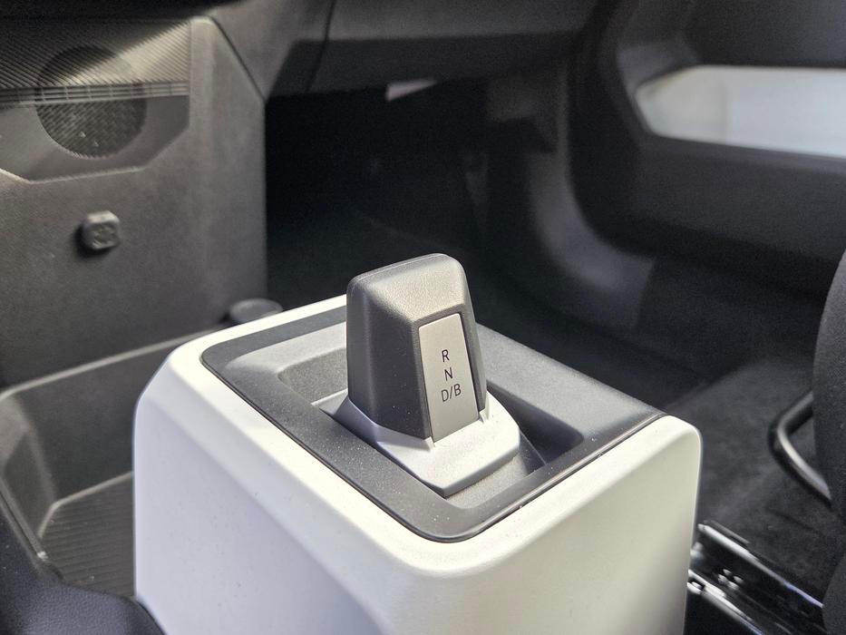 Volič automatu je známý i z jiných modelů Renaultu a Dacie.