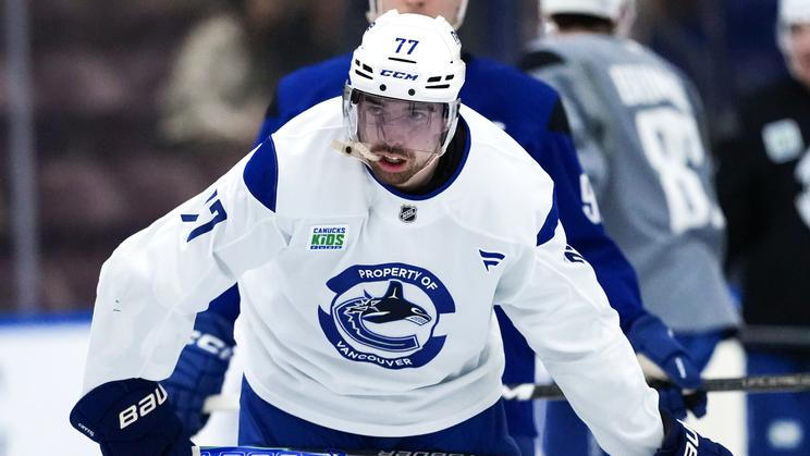 Canucks Camp Hockey