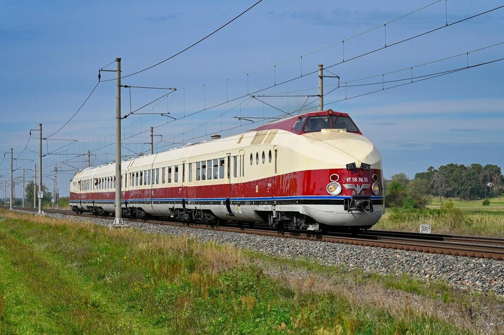 Motorový vůz Delfín