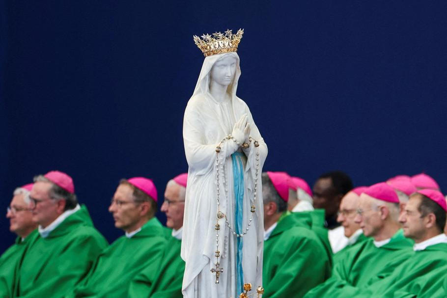 Pope Leo visits France