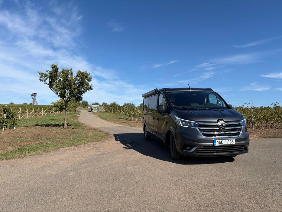 Cestopis s Renaultem Trafic Wavecamper